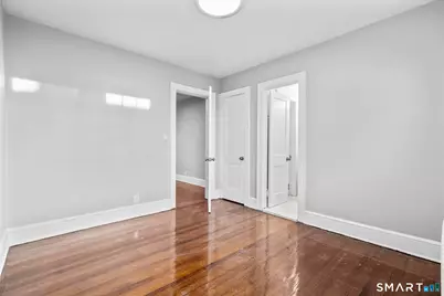 525 Westfield Avenue, Bridgeport, CT 06606 - Photo 13