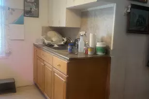 51 Woody Ln, West Haven, CT 06516 - Photo 9