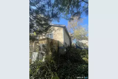 51 Woody Lane, West Haven, CT 06516 - Photo 3
