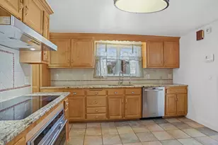 37 Glen Ave, Norwalk, CT 06850 - Photo 7