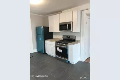 53 Richland Road, Greenwich, CT 06830 - Photo 3