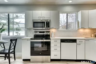 170 Heritage Vlg, Southbury, CT 06488 - Photo 13