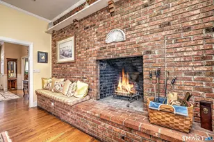 152 W River St, Milford, CT 06460 - Photo 15