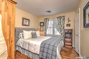 152 W River St, Milford, CT 06460 - Photo 33