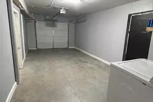 654 Laurel St, East Haven, CT 06512 - Photo 15