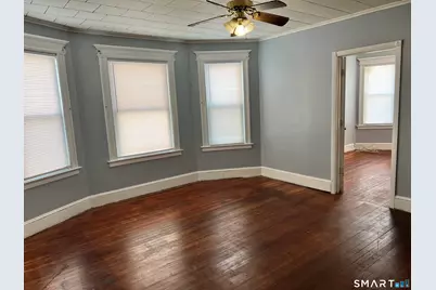 62 Rowe Avenue, Hartford, CT 06106 - Photo 3