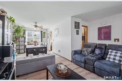 652 Black Rock Turnpike, Fairfield, CT 06825 - Photo 9