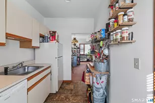 652 Black Rock Tpke, Fairfield, CT 06825 - Photo 17