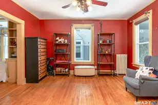 227 Rockwell St, Norwich, CT 06360 - Photo 7