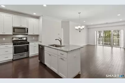 1025 Country View Road #1025, Danbury, CT 06810 - Photo 7