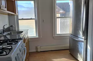 233 Monroe St, Bridgeport, CT 06605 - Photo 7