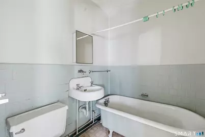 26 Magnolia Street, New Britain, CT 06053 - Photo 15