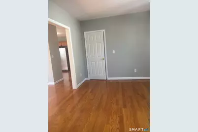 29 Sisson Avenue, Hartford, CT 06106 - Photo 3