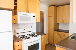 39 Glenbrook Rd, Stamford, CT 06902 - Photo 9