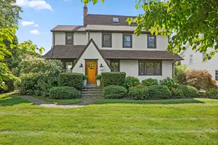 164 Wakeman Rd, Fairfield, CT 06824 - Photo 1