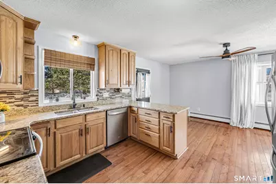 315 East Street South, Suffield, CT 06078 - Photo 7