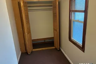 68 New St, Seymour, CT 06483 - Photo 17