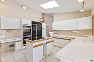 5 Old Wagon Rd, Stamford, CT 06903 - Photo 15