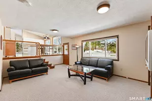 5 Old Wagon Rd, Stamford, CT 06903 - Photo 17