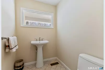 5 Old Wagon Road, Stamford, CT 06903 - Photo 31