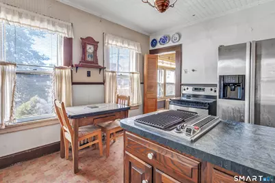 22 Monroe Street, Bridgeport, CT 06605 - Photo 15