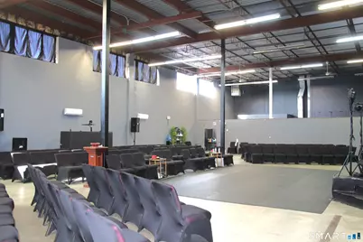 30 Montowese Avenue, North Haven, CT 06473 - Photo 5