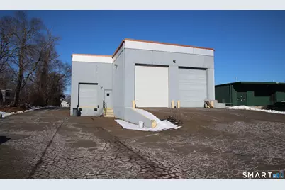 30 Montowese Avenue, North Haven, CT 06473 - Photo 3