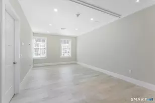 1990 Bronson Rd, Fairfield, CT 06824 - Photo 7