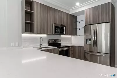 1990 Bronson Road #2, Fairfield, CT 06824 - Photo 15