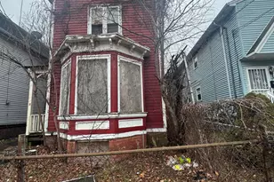 38 Hallock St, New Haven, CT 06519 - Photo 1