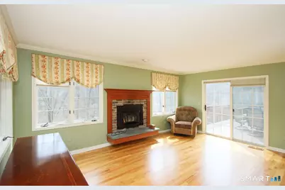 22 Meadowood Drive, New Milford, CT 06776 - Photo 13
