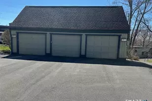 914 Heritage Vlg, Southbury, CT 06488 - Photo 29