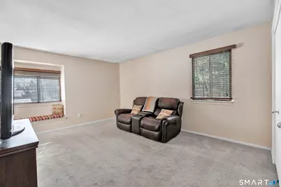 914 Heritage Village #B, Southbury, CT 06488 - Photo 21