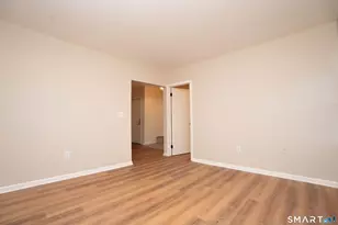 31 Hall Ave, Wallingford, CT 06492 - Photo 5