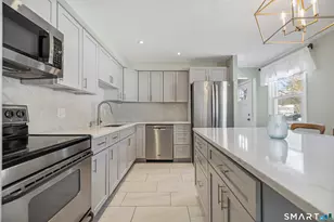 31 Edgewood Cir, Southington, CT 06489 - Photo 5