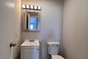 93 Shell St, Bridgeport, CT 06605 - Photo 9