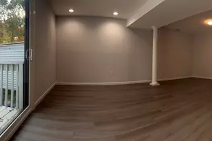 221 Cottonwood Rd, Newington, CT 06111 - Photo 7