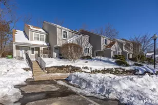 2 Brentwood Dr, Wallingford, CT 06492 - Photo 1