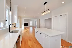 2 Brentwood, East Granby, CT 06026 - Photo 23