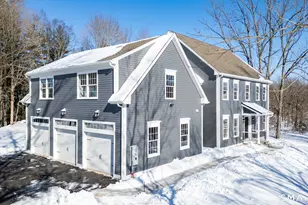 2 Brentwood, East Granby, CT 06026 - Photo 11