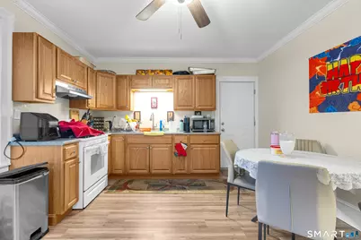 44 Glendale Avenue, Hartford, CT 06106 - Photo 3