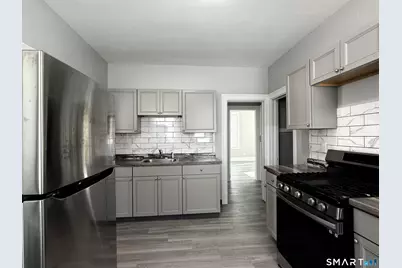 41 Hebron Street, Hartford, CT 06112 - Photo 17