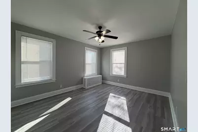 41 Hebron Street, Hartford, CT 06112 - Photo 9