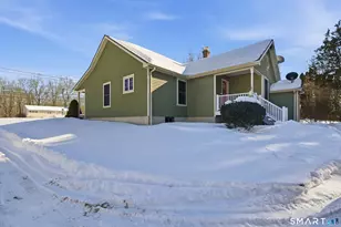 941 Upper Maple St, Killingly, CT 06241 - Photo 7