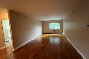 900 Hope St, Stamford, CT 06907 - Photo 5