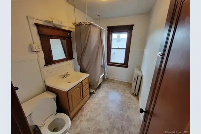393 Highland Avenue #3, Waterbury, CT 06708 - Photo 3