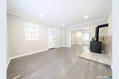 34 Maltby Avenue, West Haven, CT 06516 - Photo 11