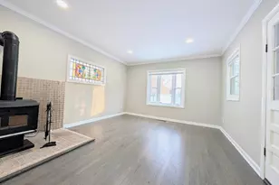 34 Maltby Ave, West Haven, CT 06516 - Photo 9