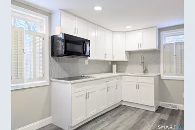 34 Maltby Avenue, West Haven, CT 06516 - Photo 15