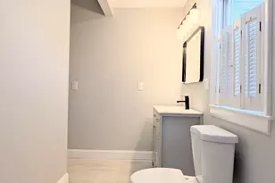 34 Maltby Ave, West Haven, CT 06516 - Photo 29